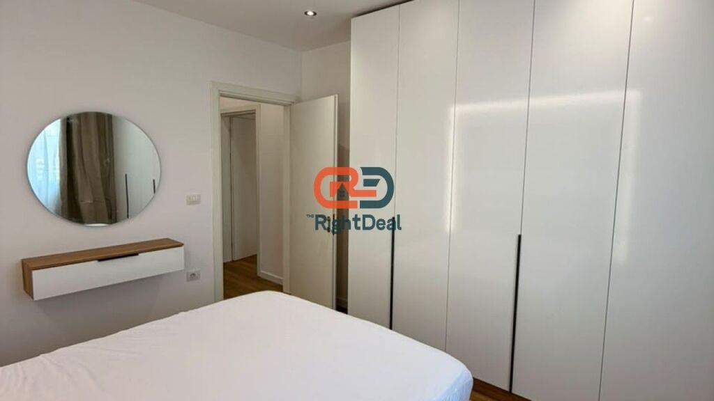 Vicino a 21-Dhjetori, Appartamento 1+1 in Vendita, Completamente Investito!!