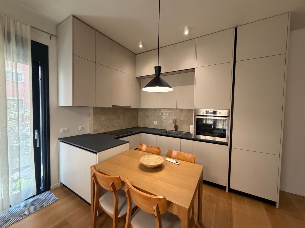 Modern 2+1 apartment for rent Kosovareve Street