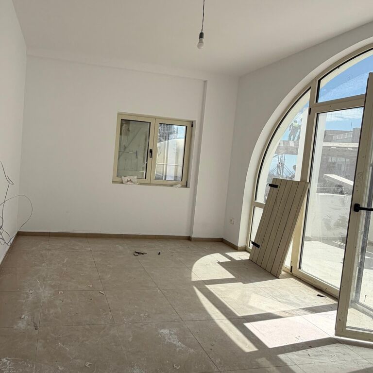 🏡 SHITET APARTAMENT 2+1 – SANTORINI RESIDENCE | DHËRMI 🌊✨