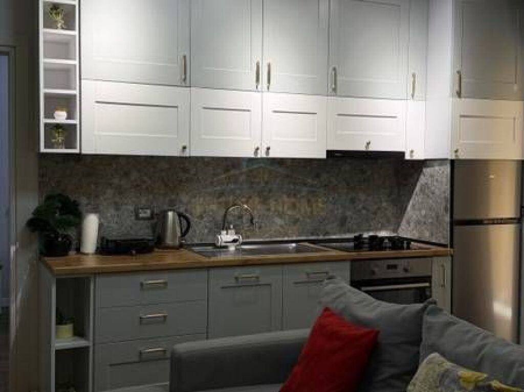For sale, 2+1 apartment, Dibra Street, Tirana