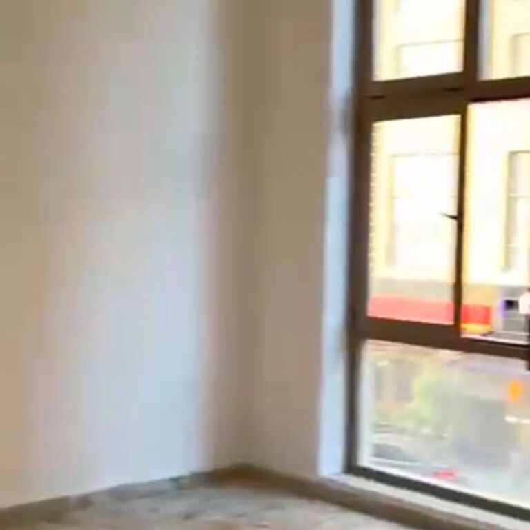 🏢 JEPET ME QIRA AMBIENT BIZNESI – XHAMLLIK