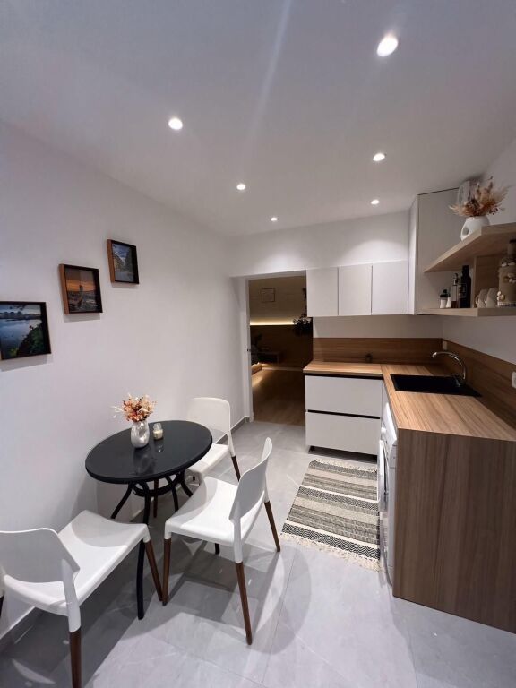 APARTMENT FOR RENT 1+1 DURRESIT STREET 60,000 LEKE FH-88740