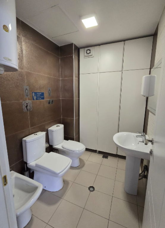 🏢 OFFICE FOR RENT | PARIS MUNICIPALITY