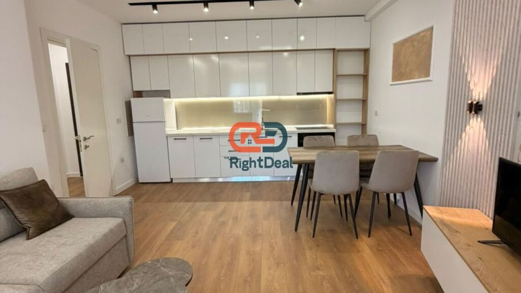 Vicino a 21-Dhjetori, Appartamento 1+1 in Vendita, Completamente Investito!!