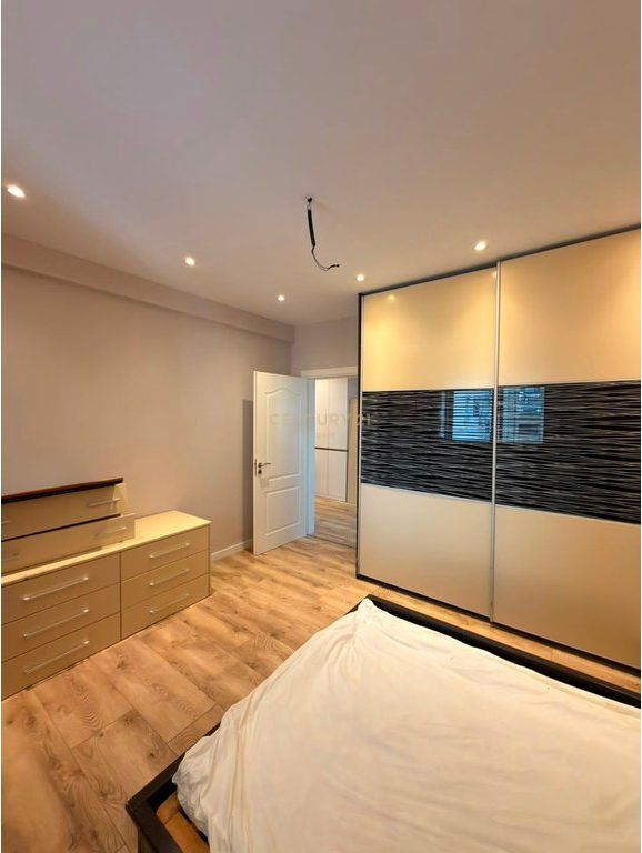 APARTAMENT 2+1 PËR SHITJE. PERBALL SQUARE 21