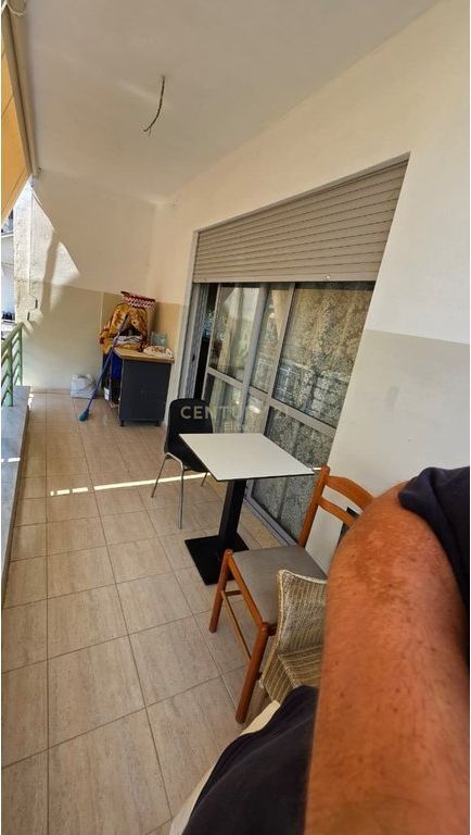 Appartamento 2+1 in affitto nella zona di Fresku, Tirana