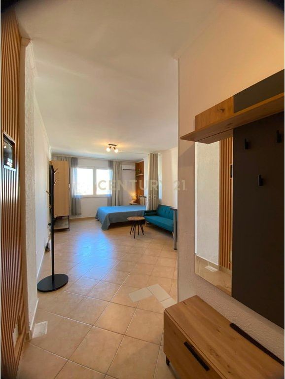 Monolocale in vendita sulla spiaggia di Iliria, 50 M2, 65.000€ !