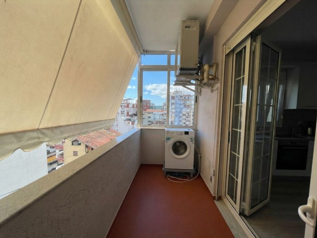 Affitto, Appartamento 1+1, Nuovo Mercato, Tirana.