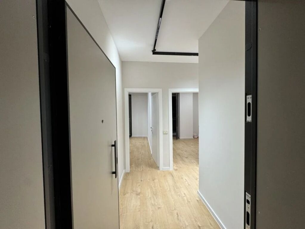 Apartment 2+1+Parking Space for rent at Golden Tower Residence, Zogu i Zi, Mine Peza Street, Durres Street, Prosecutor's Office.