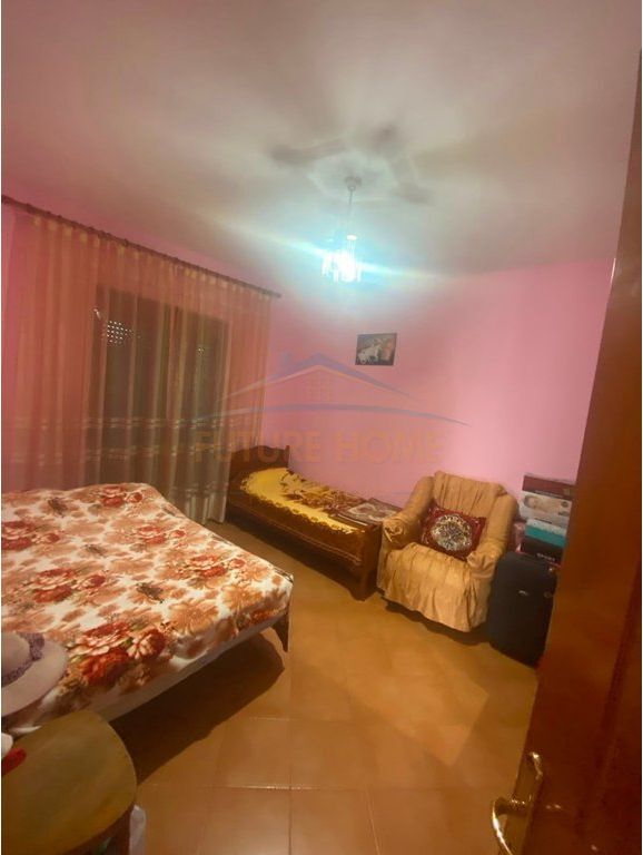 Shitet, Apartament 3+1, Misto Mame, Tiranë.