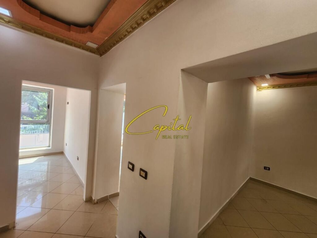 BUSINESS PREMISES FOR SALE 69 M2 DURRES ROAD 20,000,000 LEKE