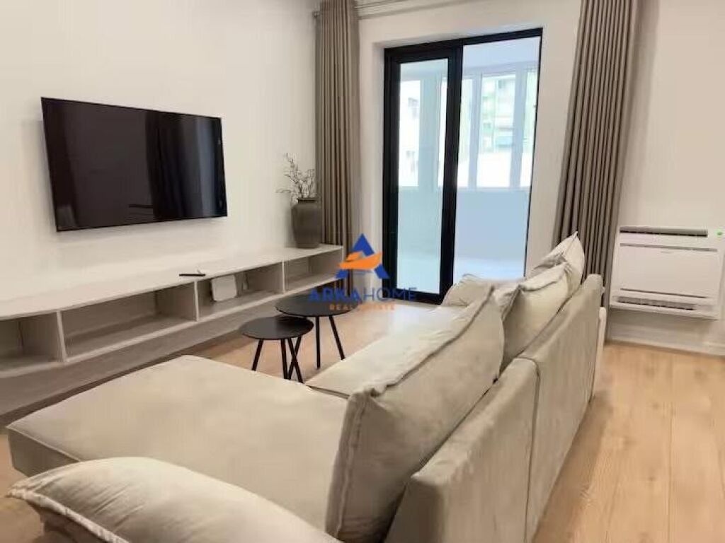 JEPET ME QERA APARTAMENT 2+1+BALLKON I MBYLLUR "PALLATET AGIMI" 85.000 LEKE