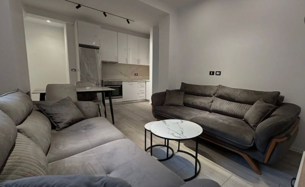 Apartment for rent in Porcelan