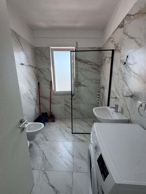 APPARTAMENTO IN AFFITTO 2+1 PASKUQAN 50.000 LEKE FH-88718