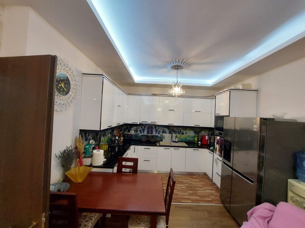 Vendita | Apartament 2 + 1 | Rruga 5 Maji | 230000 €