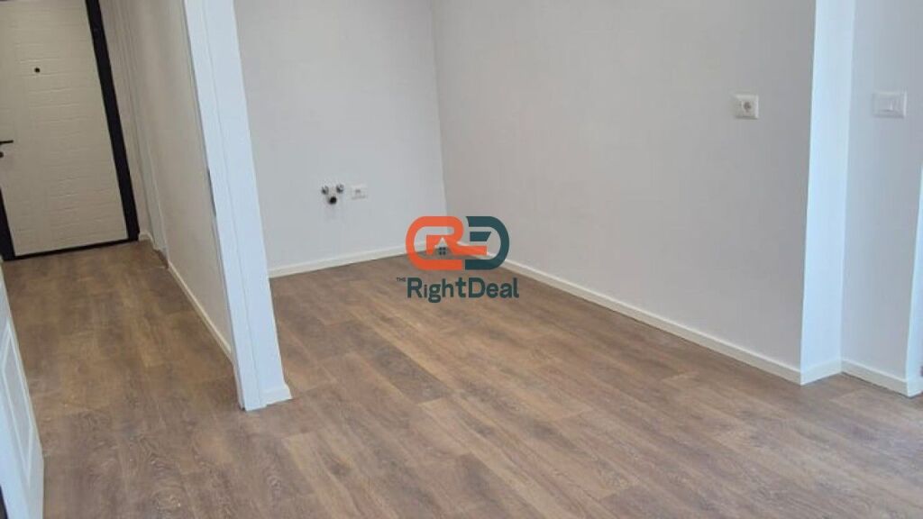 At the Former Last Station of New Tirana, Super 1+1 Apartment for Sale, Ideal for Living and Investment!!!
