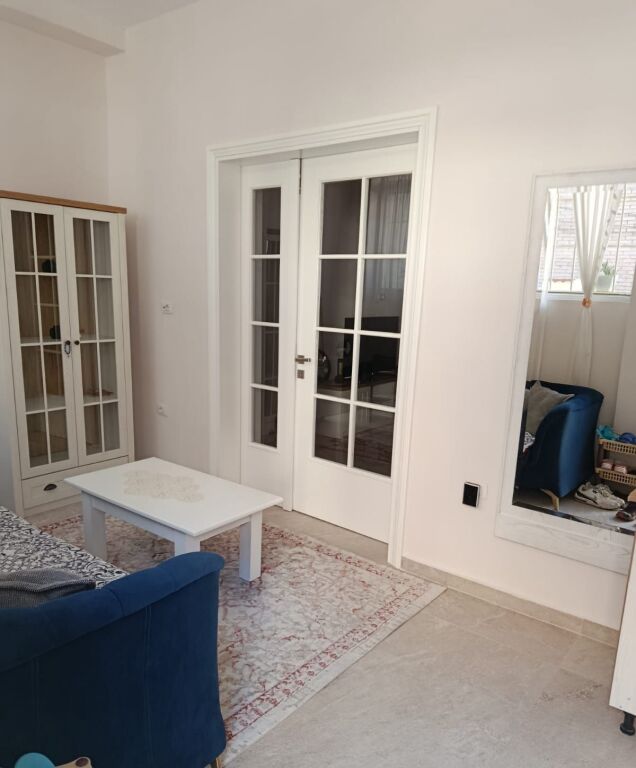 Jepet Me Qera Apartament 1+1+1 Post Parkimi + 1 Ballkon
