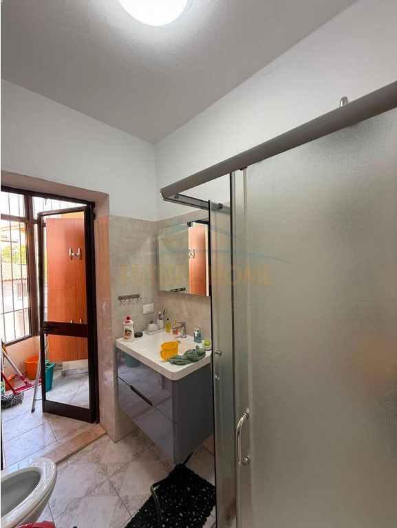 Qera, Apartament 1+1, Laprakë, Tiranë.