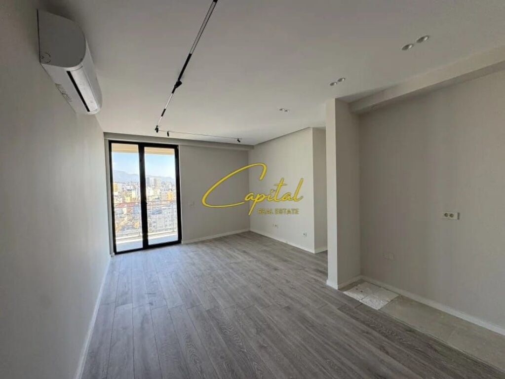 ZYRE ME QIRA 104 M2 GOLDEN TOWER RESIDENCE 1000 EURO