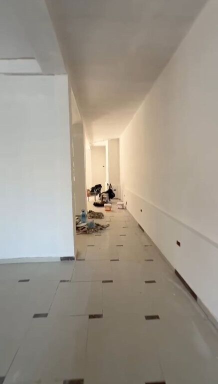 Qera | Ambjent Biznesi | Komuna e Parisit | 1500 €/muaj