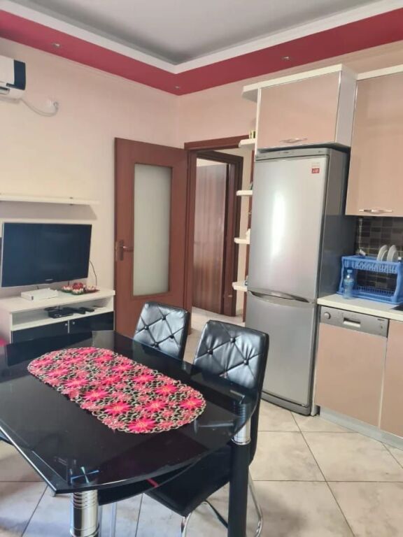 In Affitto Appartamento 2+1+1 Balcone