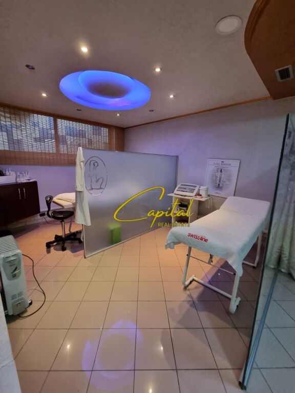 AMBIENT BIZNESI ME QIRA 148 M2 RRUGA E BOGDANEVE 120.000 LEKE