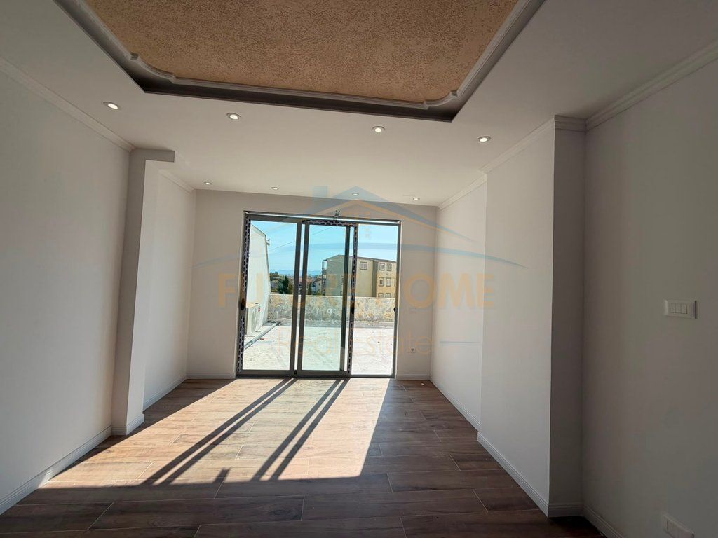 Rent, Apartment 2+1+2+2 Balconies, Ish Urt, Durres