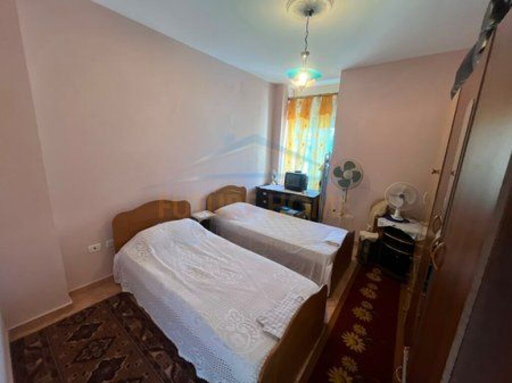 For rent, Apartment 2+1+2, Railway Beach, Durres
