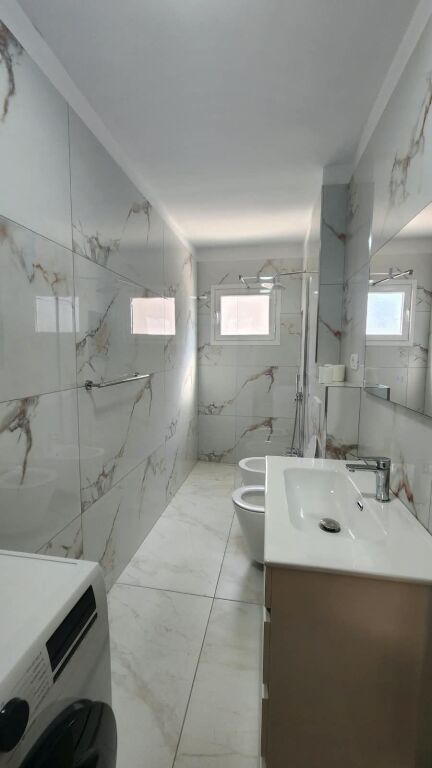 APARTAMENT 2+1