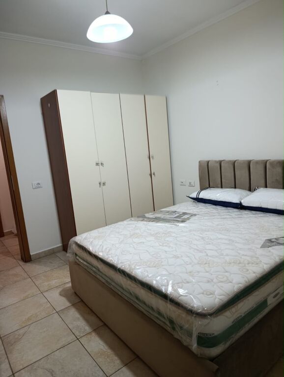 🏠 Appartamento 1+1 in affitto – Zogu i Zi Appartamento 1+1 in affitto nella zona di Zogu i Zi