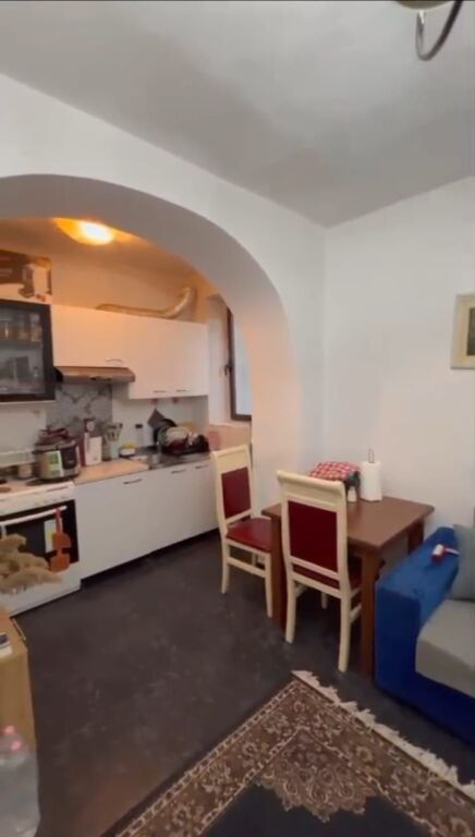 Qera | Apartament 1 + 1 | Rruga e Kavajës | 500 €/muaj