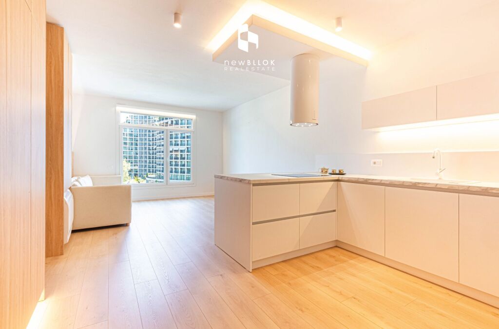 🏡ME QIRA: 1+1 PREMIUM 📍 Kopshti Zoologjik – PËRBALLË LAKE VIEW | 70 m² | 100% I ri || 850 Euro/Muaj 💥💥 PAMJE NGA LIQENI💥💥
