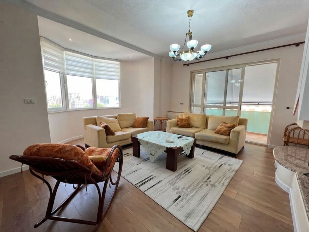 Rent, Apartment 2+1+2, Elbasan Street, .
