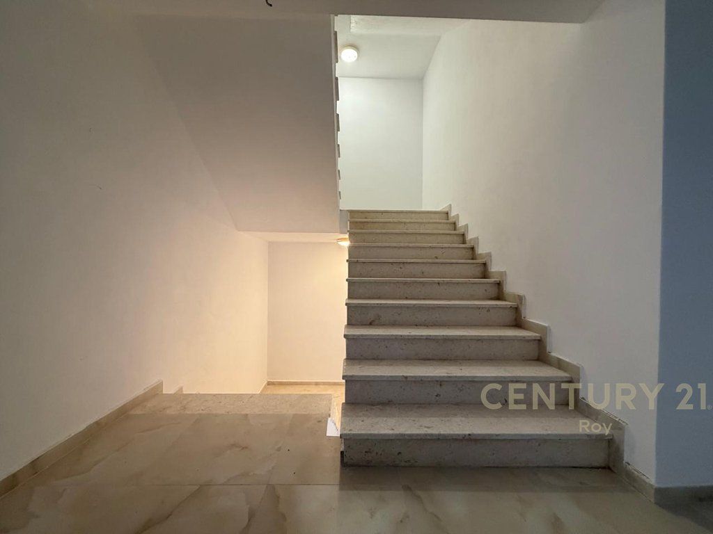 APARTAMENT 1+1 NË MONTEVIDEO RESIDENCE – 50 M NGA DETI