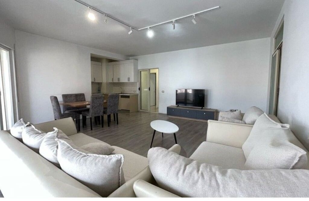 Apartament 3+1+2 Per Qira Ne Astir 760 € /Muaj 70,000 Lekë /Muaj