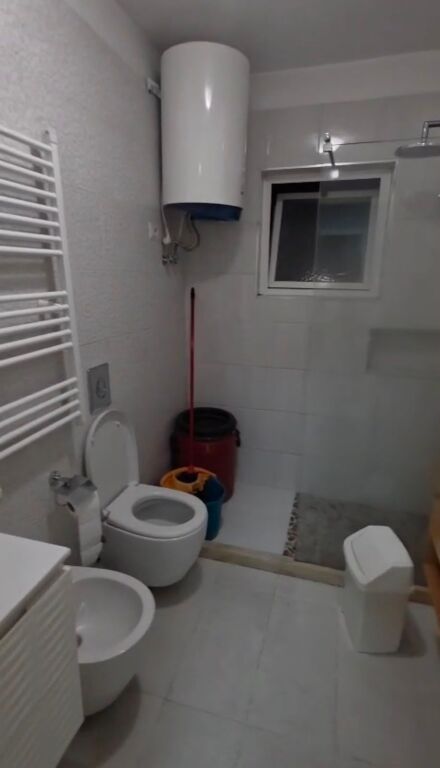 Via Dritan Hoxha, Complesso Karavan, appartamento in affitto, 2+1+2+parcheggio, 85.000 Leke