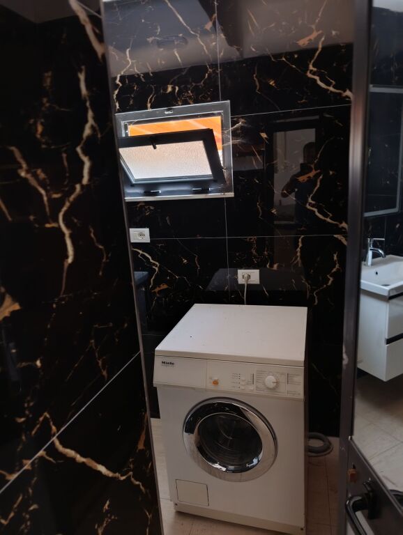 Qera | Garsoniere | Qyteti Studenti | 300 €/muaj
