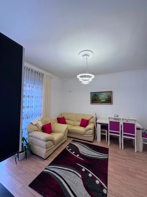 Apartament 2+1 per shitje Fresk !