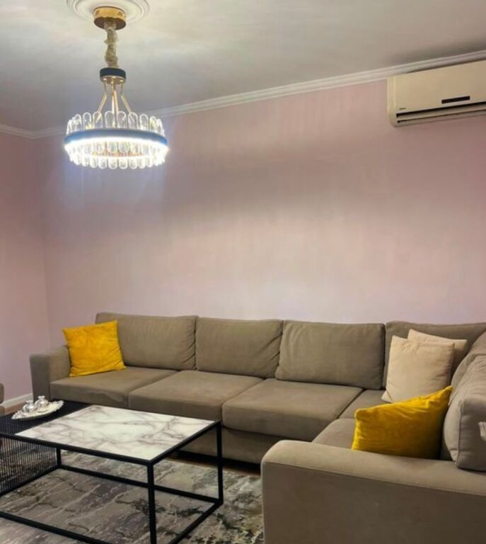 Apartament 3+1 dhe Parking me Qera