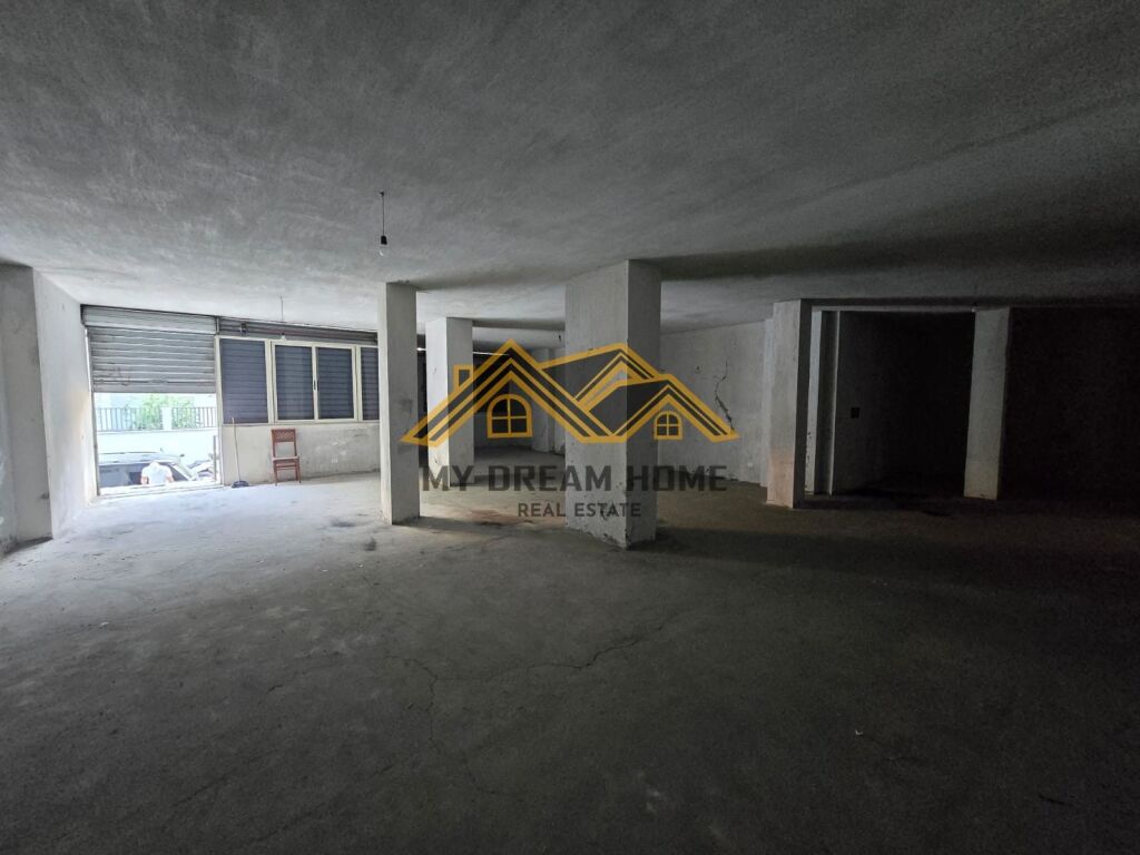 SHITET AMBIENT KOMERCIAL QENDER DURRES!