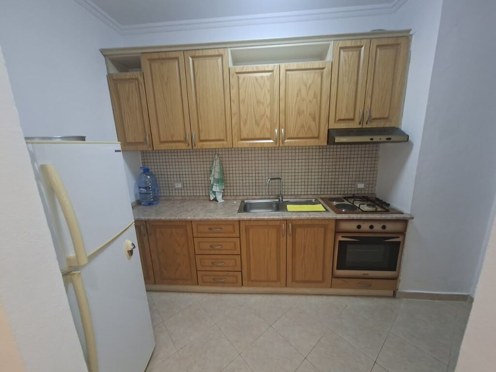 APARTAMENT 2+1 ME QIRA | ISH-FUSHA E AVIACIONIT