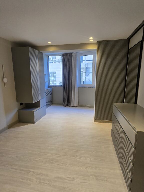 SHITET APARTAMENT 2+1 – GOLEM | VIJË E PARË ME DETIN !