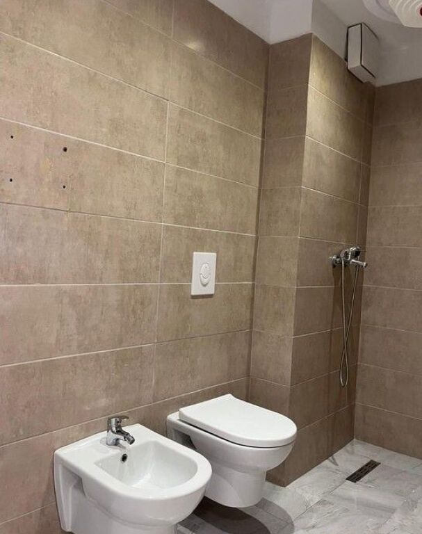 Appartamento 2+1+2 in affitto nella zona Hipotekës 1,000 € /Mese