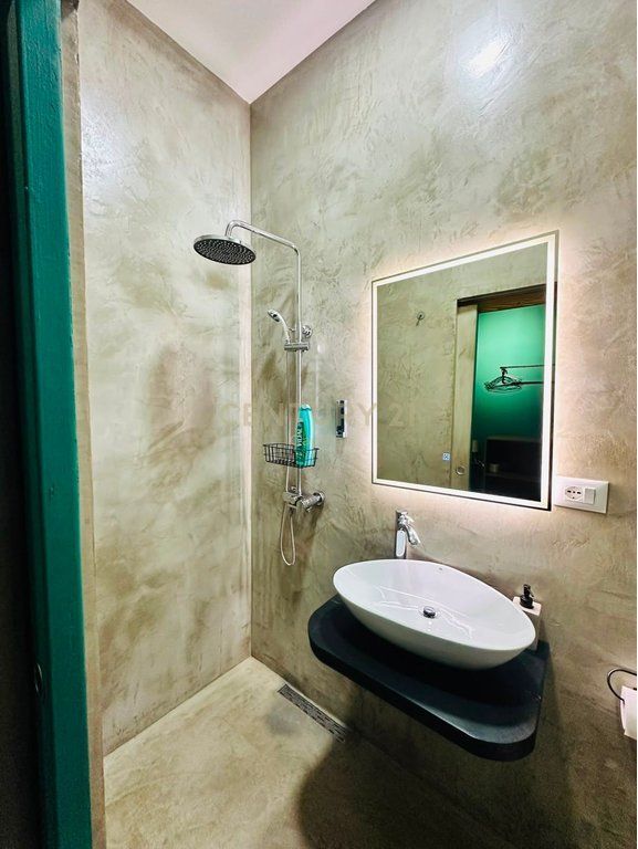 Biznes Airbnb në shitje te Rruga e Durrësit!