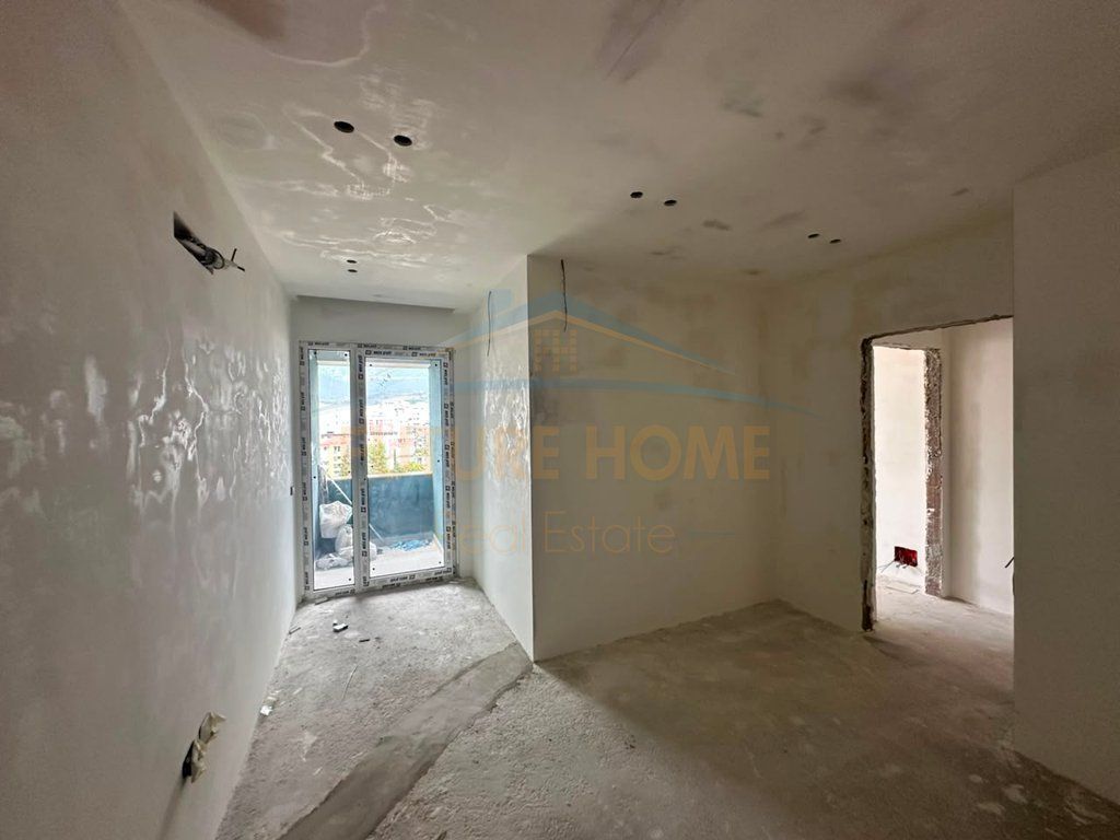 Shitet , Apartament 2+1, "Mirabella Residence", Oxhaku , Tiranë