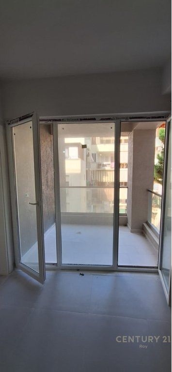 Appartamento 2+1 in vendita a Golem, Durrës