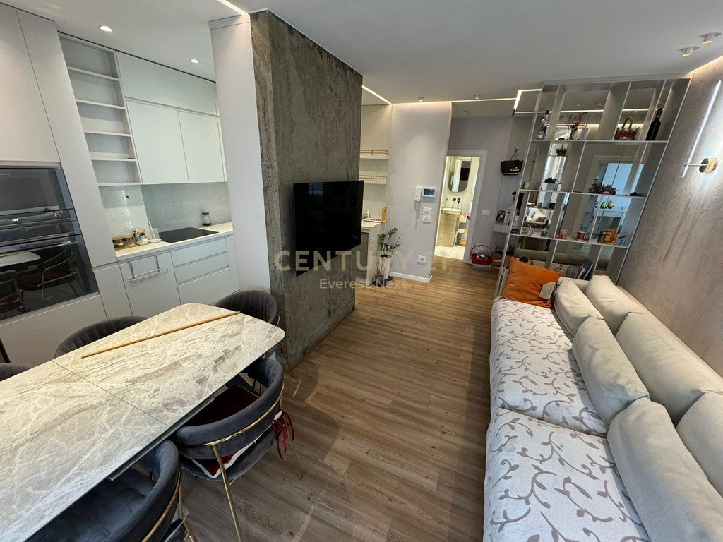 apartament 2+1+2 me qira selvia next147521.html