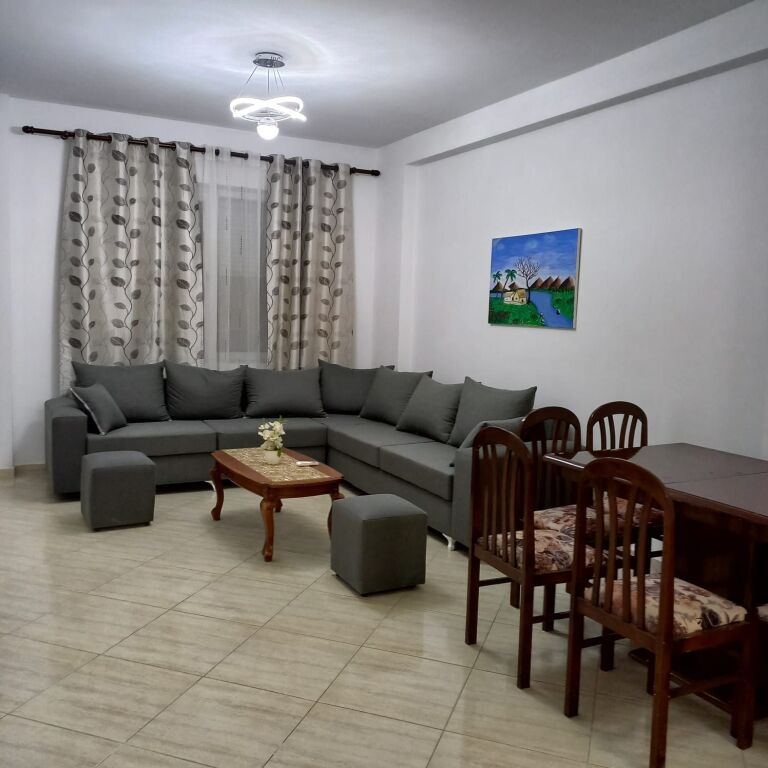 Apartament 2+1 me qira ne Astir
