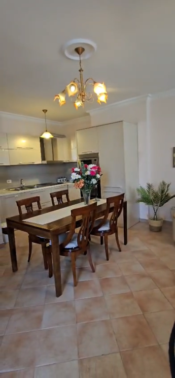 ✨ IN AFFITTO – APPARTAMENTO 2+1 ✨ 📍 Vicino all'Esposizione,