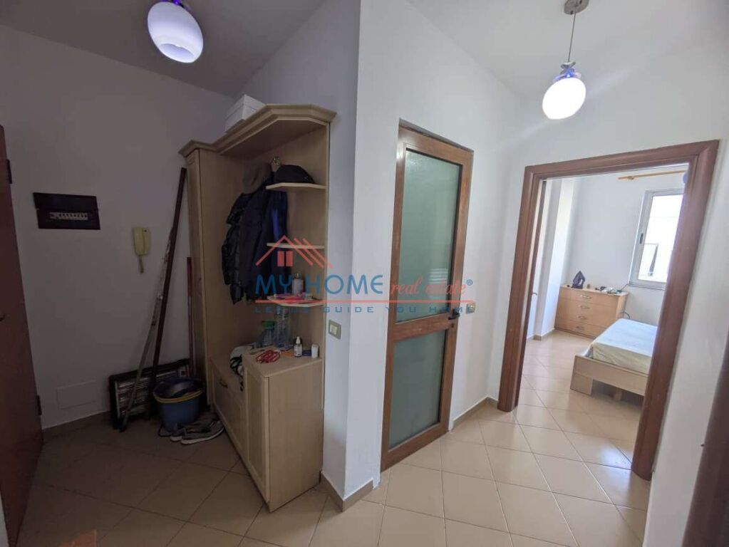 Appartamento 1+1 in Affitto Misto Mame Tirane